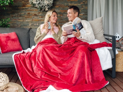 KOC I PODUSZKA WARM HUG CZERWONY